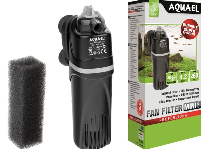 Filtr wewnętrzny do akwarium 60l. Zestaw zawiera filtr Aquael FAN Filter Mini Plus i gąbkę. Idealny do małych zbiorników.