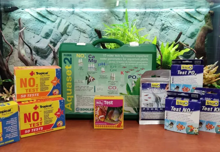 Zestawy testów paskowych do akwarium: Tropical NO₂, NO₃, pH oraz Tetra PO₄, KH, 6in1.